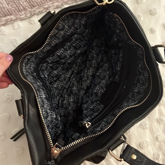 BCBGeneration “Bella” purse - Picture 3 of 3